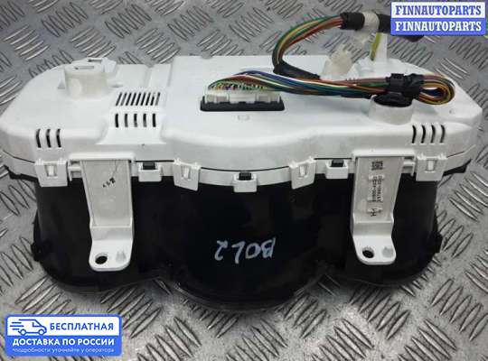 Щиток приборов на Toyota RAV4 III (XA30)