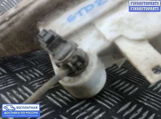 Бачок омывателя на Toyota Hilux VII | Fortuner I (AN10/AN20/AN30)