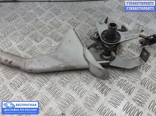 Ручник (рычаг ручного тормоза) на Kia Cerato I (LD)