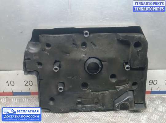 Крышка ДВС (декоративная) на Toyota RAV4 IV (CA40)