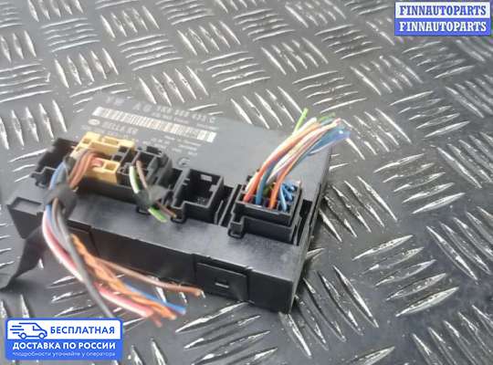 ЭБУ салона (Блок комфорта) на Volkswagen Touran I (1T)