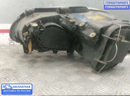 Фара передняя на Volkswagen Touran I (1T)