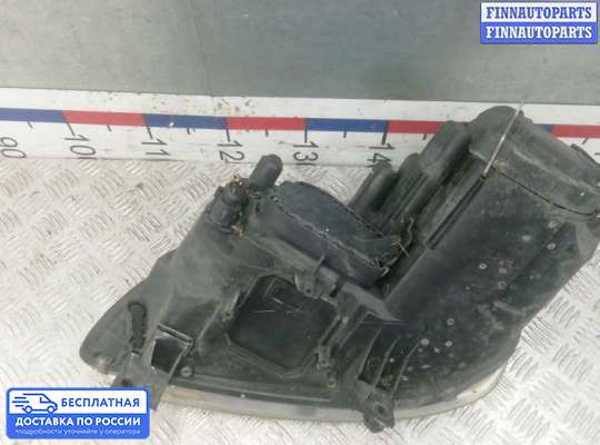 Фара передняя на Volkswagen Touran I (1T)