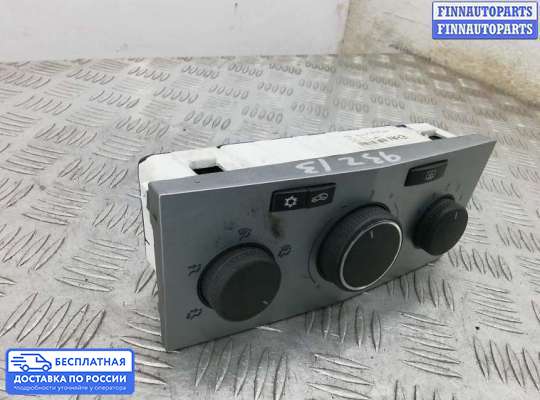 Блок управления печкой на Opel Astra H / Classic