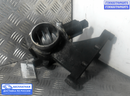 Клапан рециркуляции газов (EGR) на Nissan Interstar