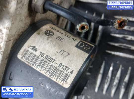 Блок ABS на Volkswagen Caddy III (2K)