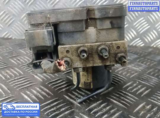 Блок ABS на Volkswagen Caddy III (2K)