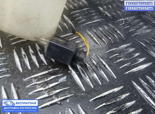 Бачок расширительный на Mercedes-Benz B (W245)