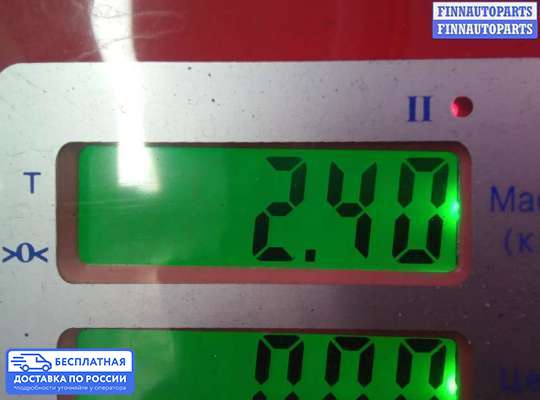 Корпус воздушного фильтра на Mercedes-Benz GLK (X204)