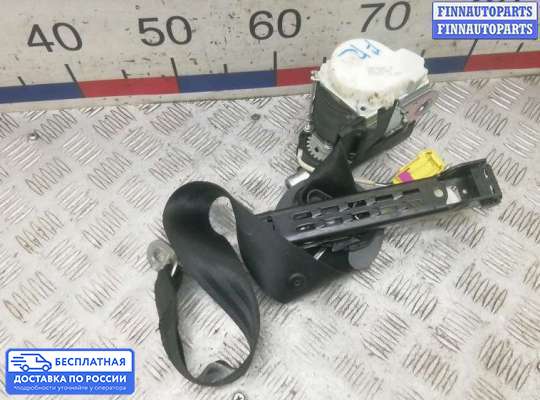 Ремень безопасности на Volkswagen Passat B7 (36)