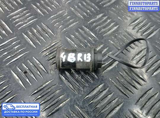 Датчик парктроника на Toyota RAV4 II (XA20)