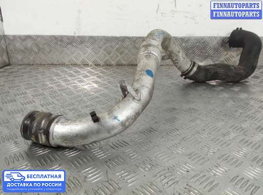 Патрубок (трубка, шланг) на Audi A5 (8T)