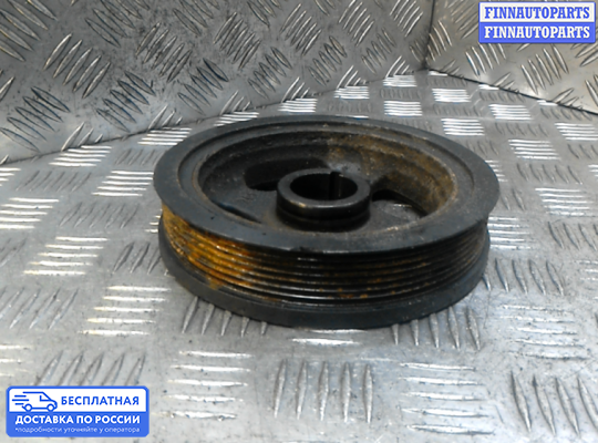 Шкив коленвала на Toyota Avensis II (T250)