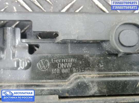 Кронштейн бампера на Volkswagen Caddy III (2K)