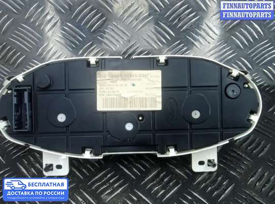 Щиток приборов на Ford Fiesta VI