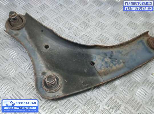 Рычаг подвески на Nissan Juke