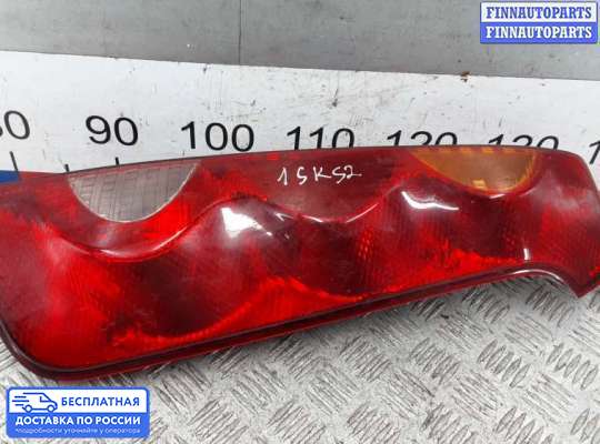 Фонарь задний на Nissan Note (E11)