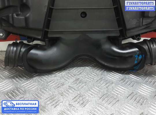 Корпус воздушного фильтра на Mercedes-Benz GL (X164)