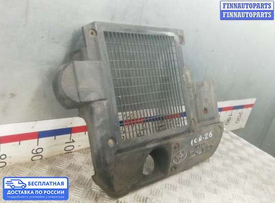 Крышка ДВС (декоративная) на Toyota Land Cruiser Prado 120
