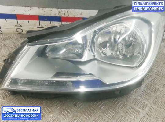 Фара передняя на Mercedes-Benz C (W204)