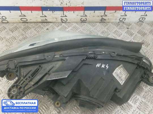 Фара передняя на Mercedes-Benz C (W204)