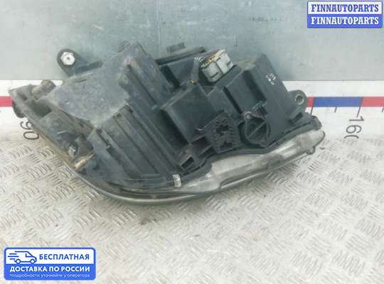 Фара передняя на Mercedes-Benz C (W204)