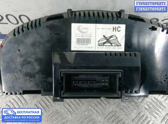 Щиток приборов на Volkswagen Golf V (1K)