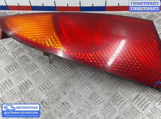 Фонарь задний на Ford Focus I