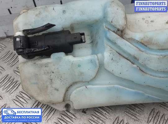 Бачок омывателя на Nissan Qashqai I (J10)