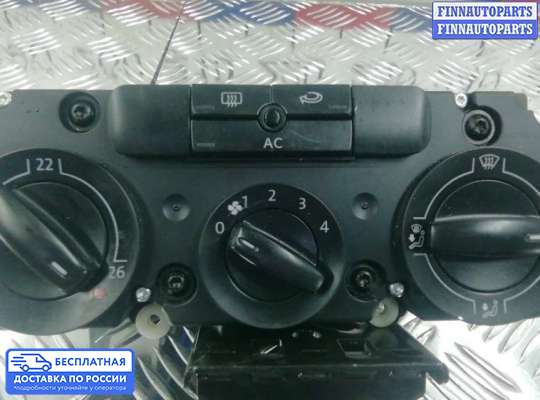 Блок управления печкой на Volkswagen Passat B6 (3C)