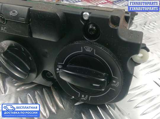 Блок управления печкой на Volkswagen Passat B6 (3C)