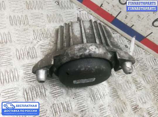 Подушка ДВС на Mercedes-Benz C (W204)