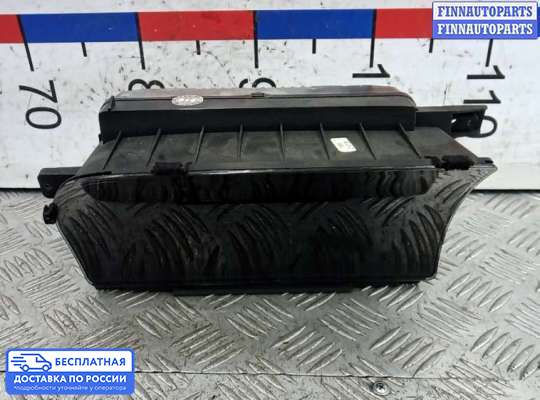 Дисплей бортового компьютера на Mercedes-Benz S (W221)
