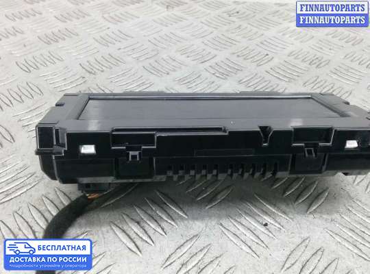 Дисплей бортового компьютера на Opel Meriva B