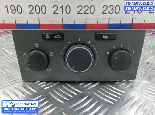 Блок управления печкой на Opel Zafira B