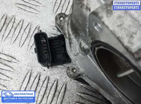Заслонка дроссельная на Renault Megane III