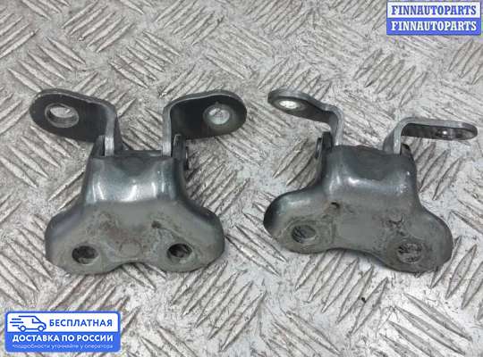 Петля двери на Toyota Corolla Verso III (AR10)