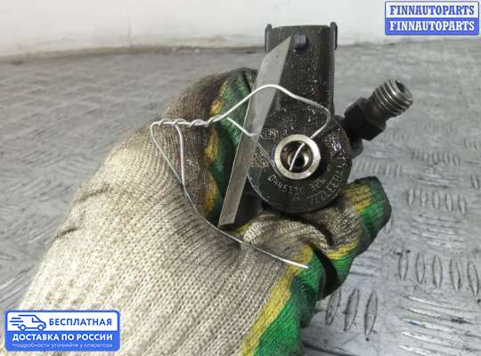 Форсунка топливная на Opel Astra J