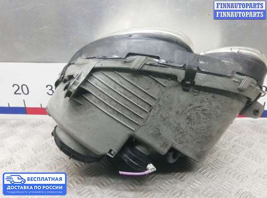 Фара передняя на Mercedes-Benz CLK (W209)