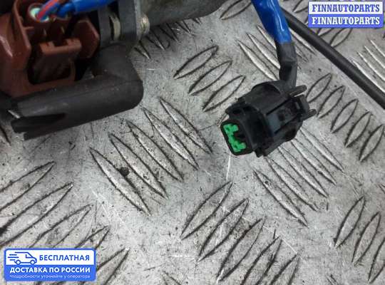 Стеклоподъемник электрический на Nissan Navara / PickUp (D40)