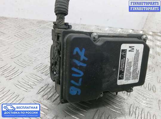 Блок ABS на Toyota Auris I (E150)