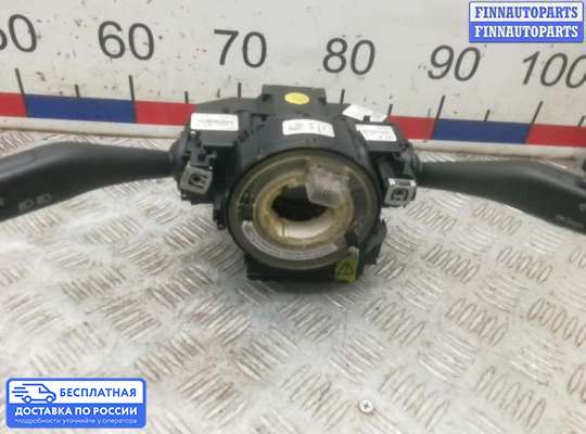 Подрулевой переключатель на Volkswagen Golf V (1K)