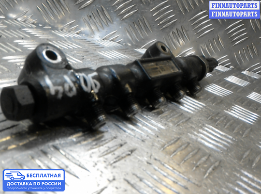 Рампа (рейка) топливная на Peugeot 407