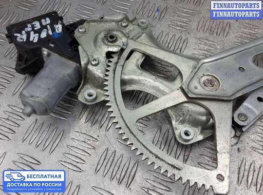 Стеклоподъемник электрический на Toyota RAV4 III (XA30)