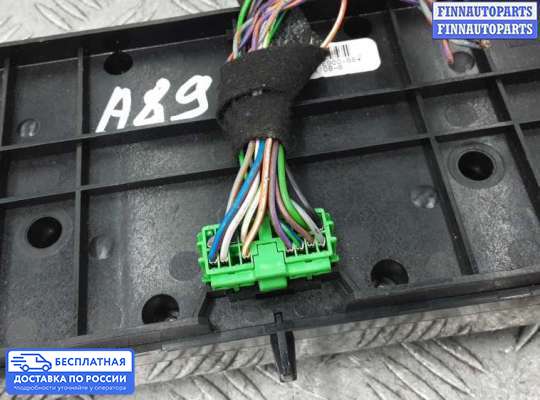 Блок управления печкой на Land Rover Freelander II