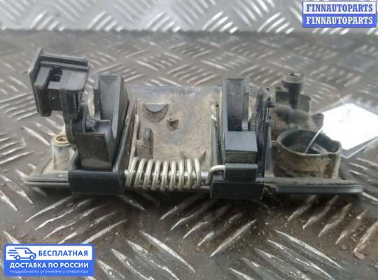 Ручка крышки багажника (задней двери) на Mercedes-Benz Vito (W639)