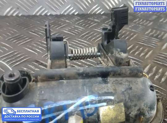 Ручка крышки багажника (задней двери) на Mercedes-Benz Vito (W639)