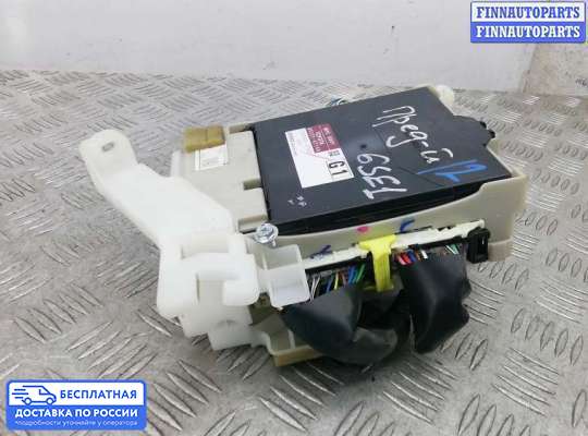 Блок предохранителей на Toyota Prius III