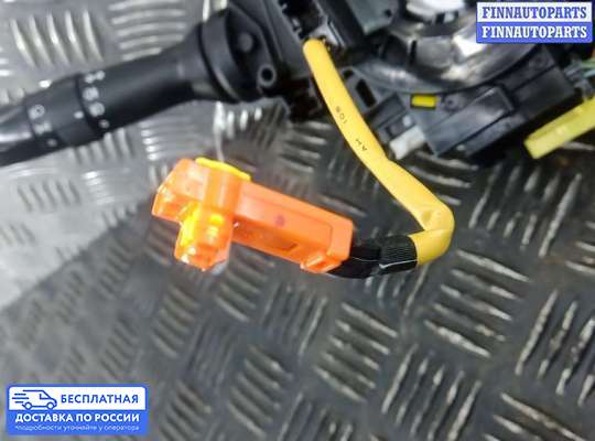 Подрулевой переключатель на Toyota Verso AR20