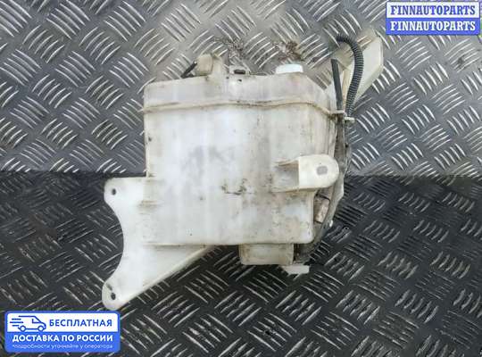 Бачок омывателя на Toyota Auris I (E150)